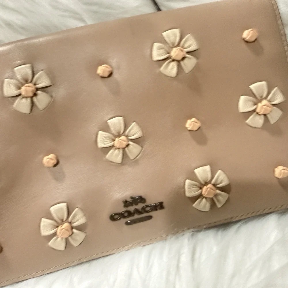 Coach  Hayden Foldover Crossbody  Leather Clutch Handbag Tea Rose